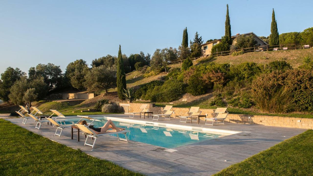 Agriturismo Quercia Rossa Rural House Монтемерано Экстерьер фото